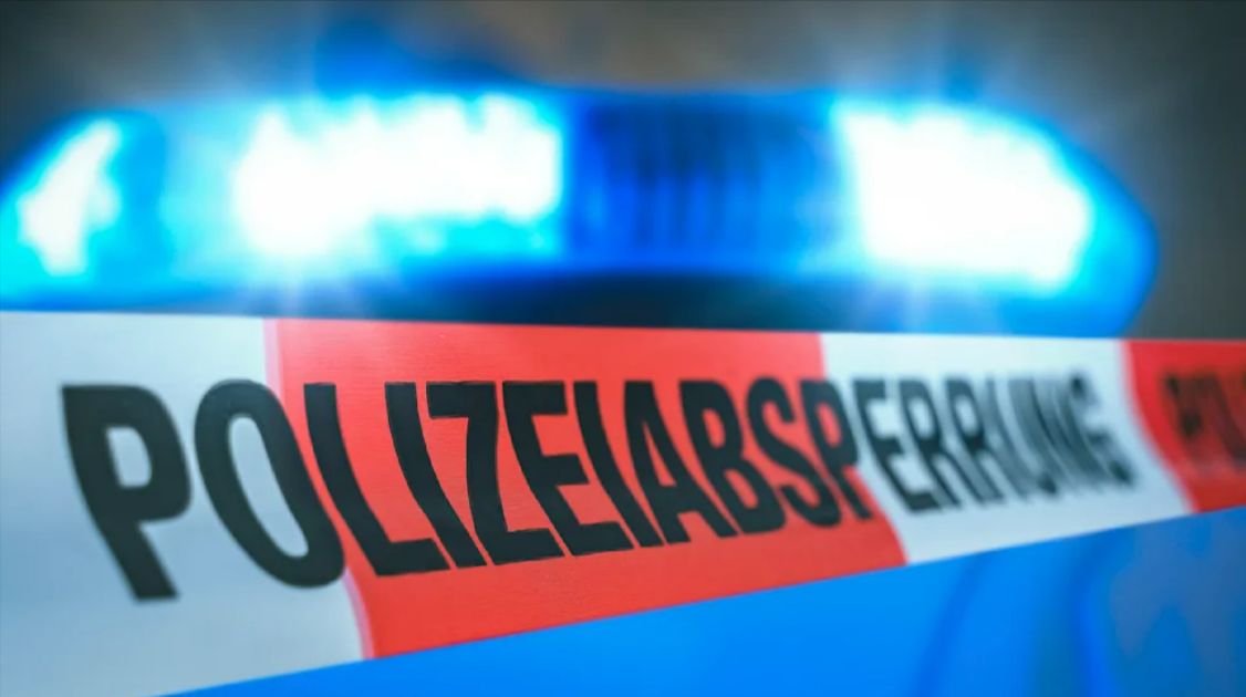Bruder (78) überfährt absichtlich Bruder (80), er ging um das Erbe! Tragödie in Celle!